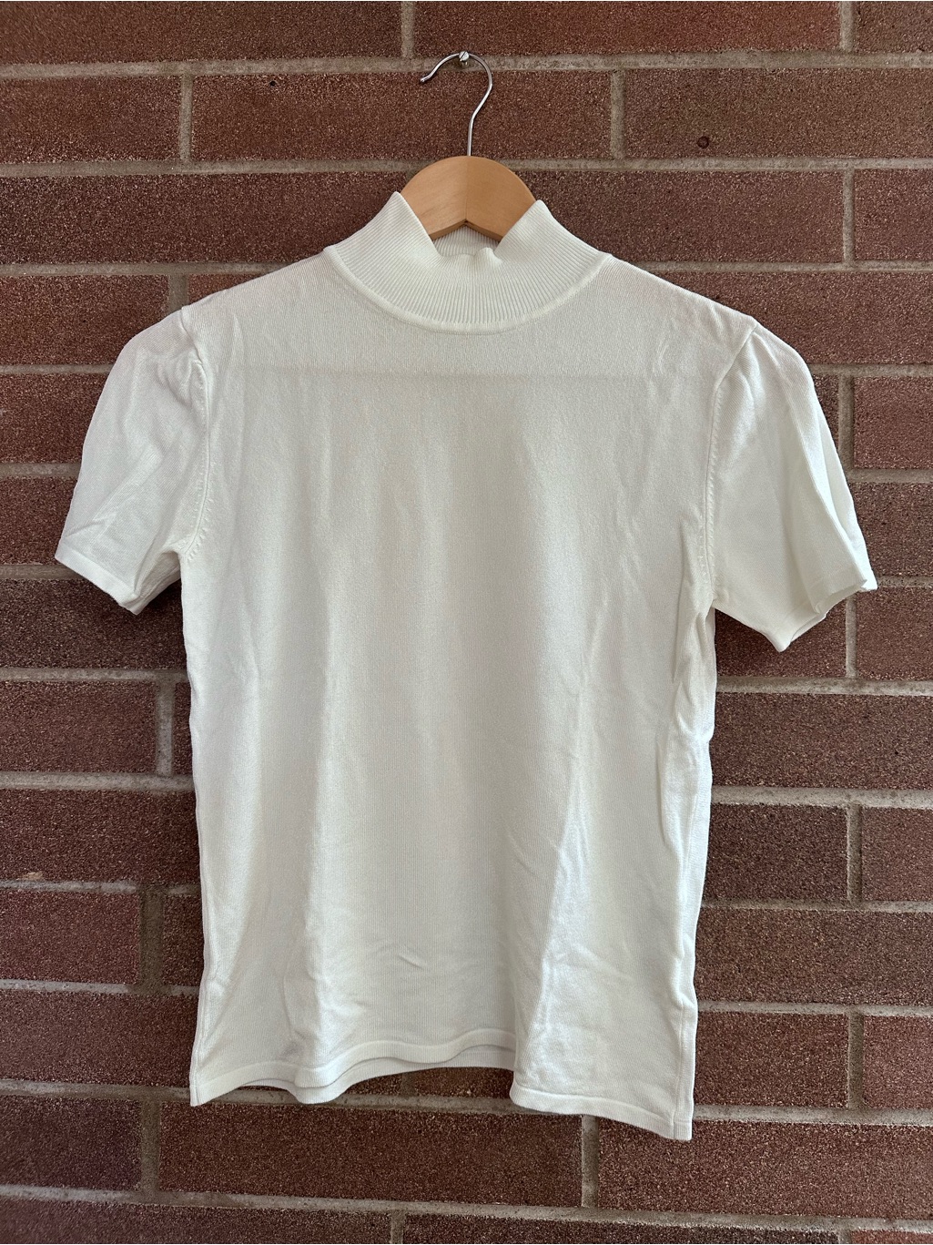 Tahari Short Sleeve Mock Neck Sweater
